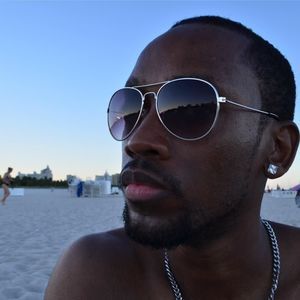 Meet your Posher, Omar